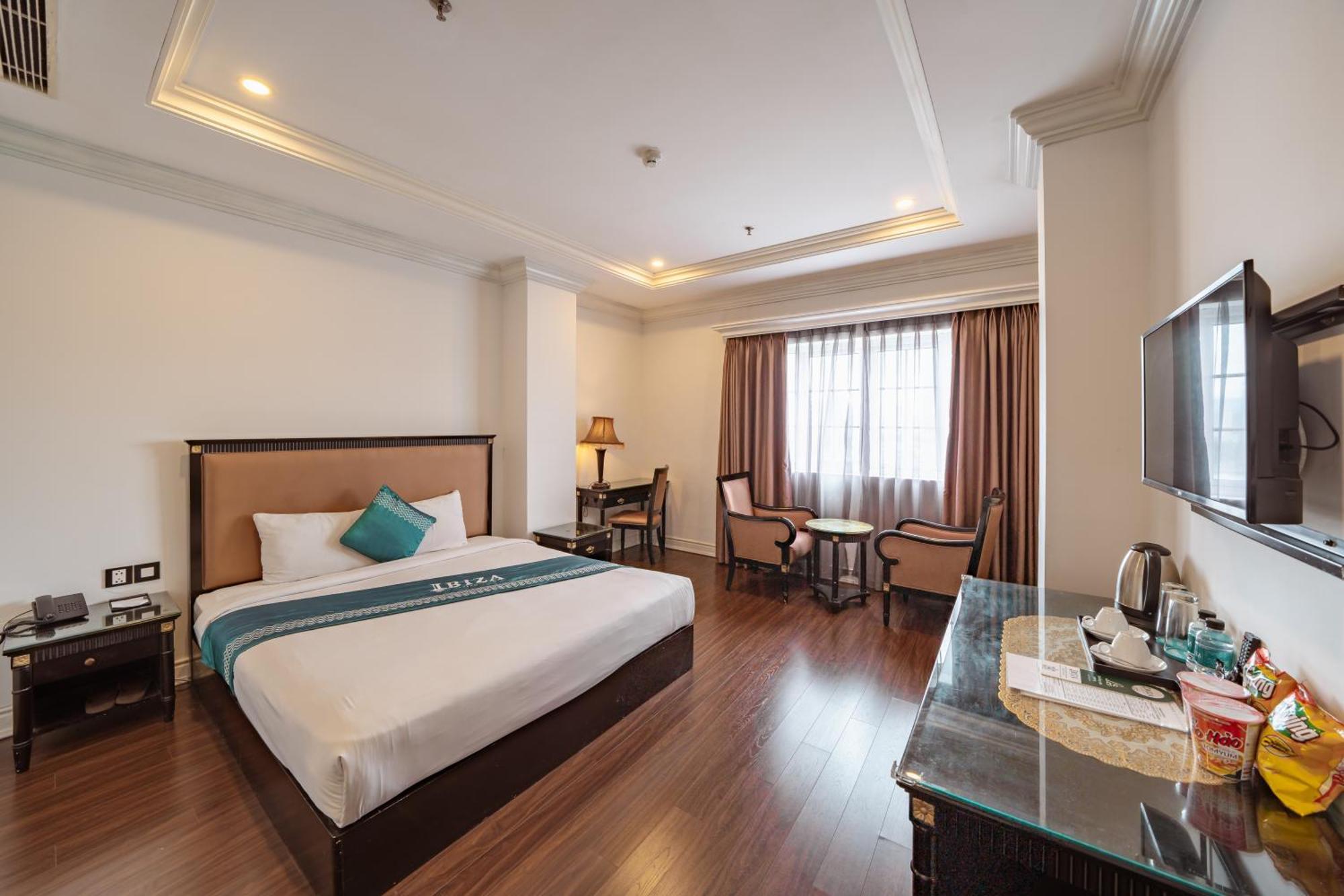 Ibiza Riverfront Da Nang Hotel Powered By Aston Exterior foto